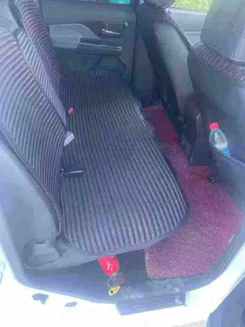 襄阳25年长城汽车风骏7