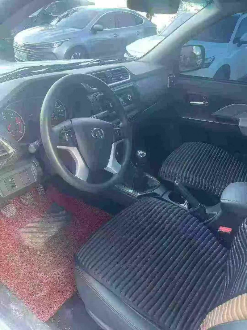 襄阳25年长城汽车风骏9