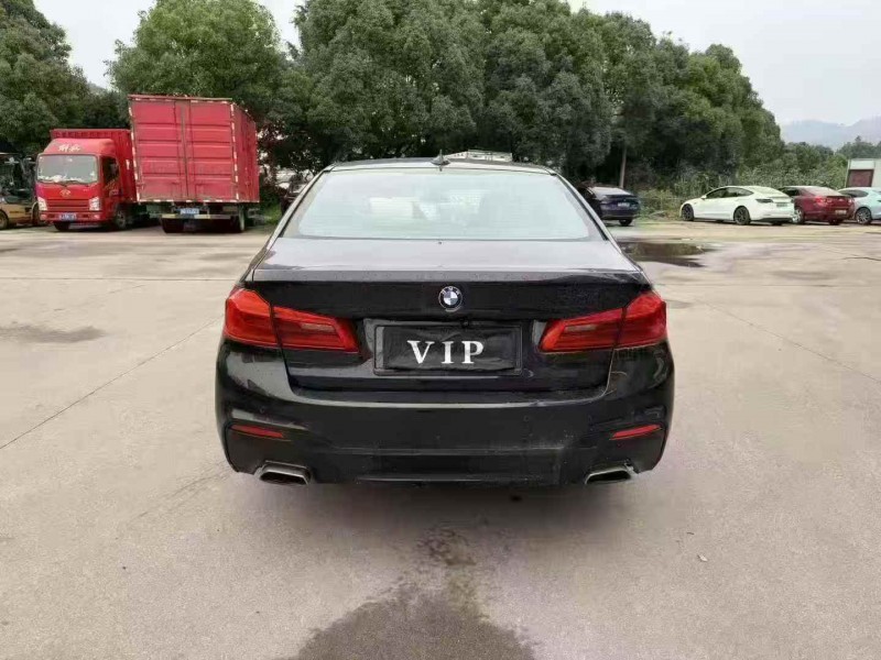 湖州19年宝马5系9