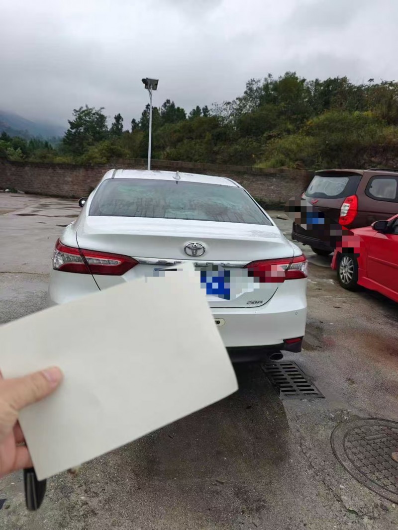 长沙22年丰田凯美瑞8