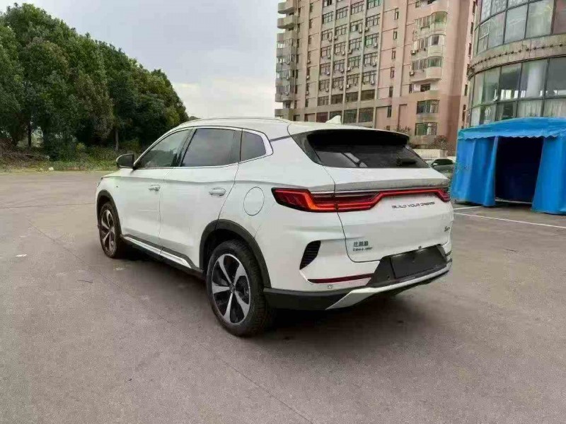 温州23年比亚迪宋8