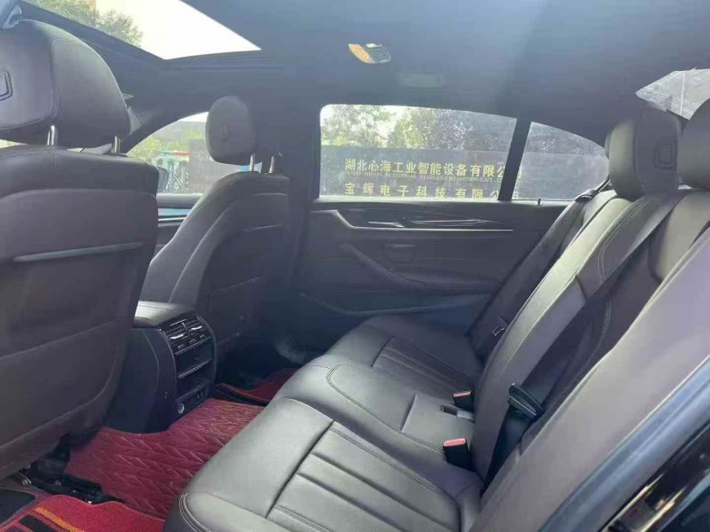 襄阳20年宝马5系9