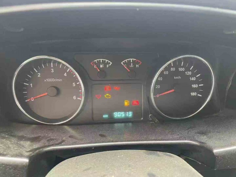 株洲17年五十铃皮卡4