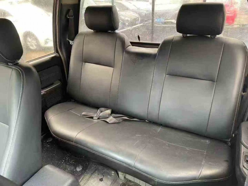 株洲17年五十铃皮卡6