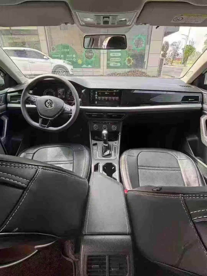 襄阳20年大众朗逸9