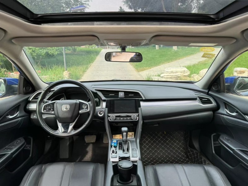 邢台18年本田思域8