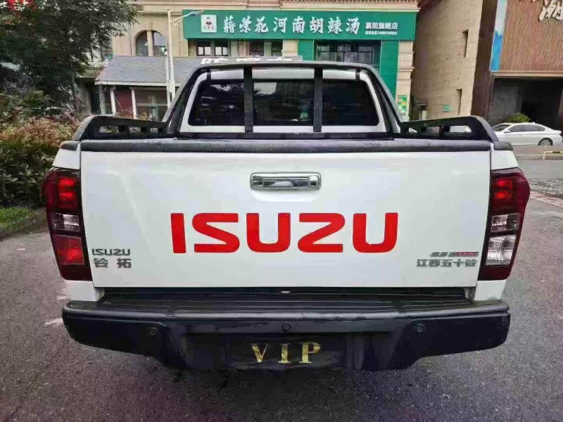 襄阳23年五十铃铃拓3