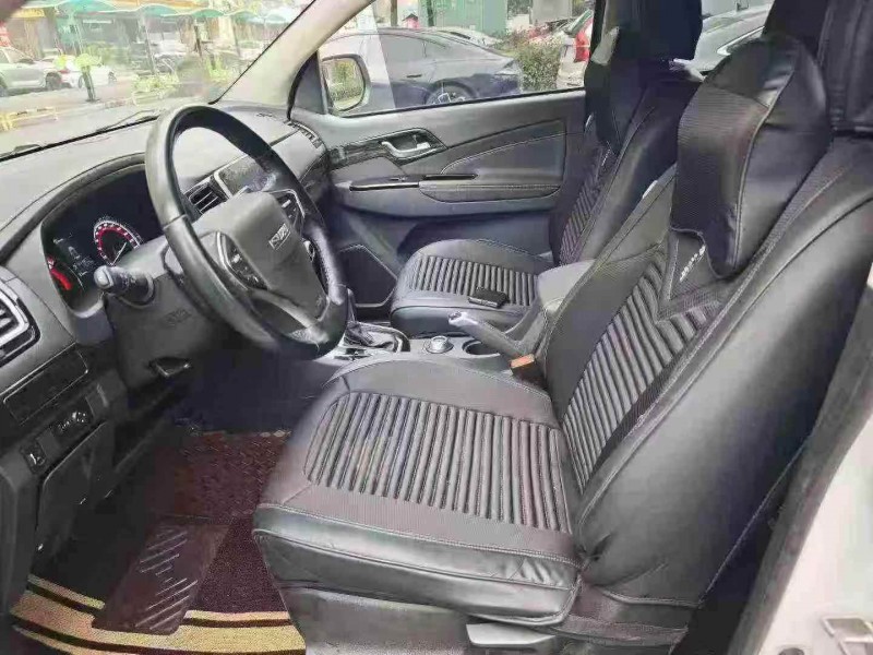 襄阳23年五十铃铃拓4