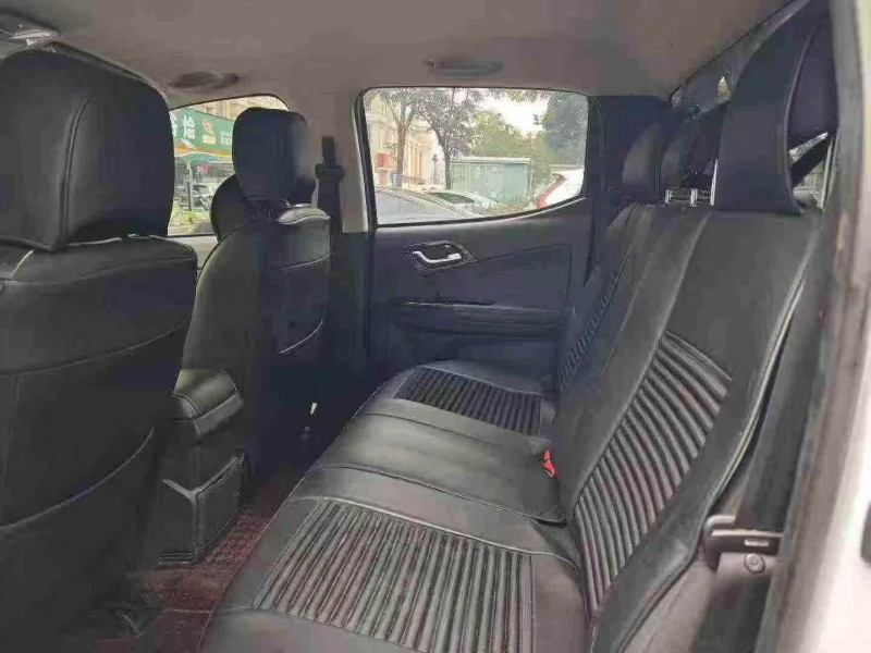 襄阳23年五十铃铃拓7