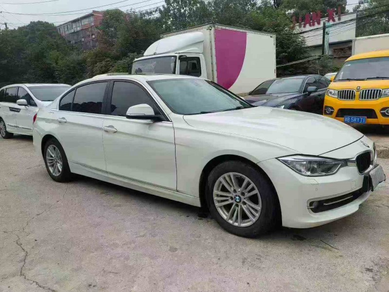 邵阳19年宝马3系2