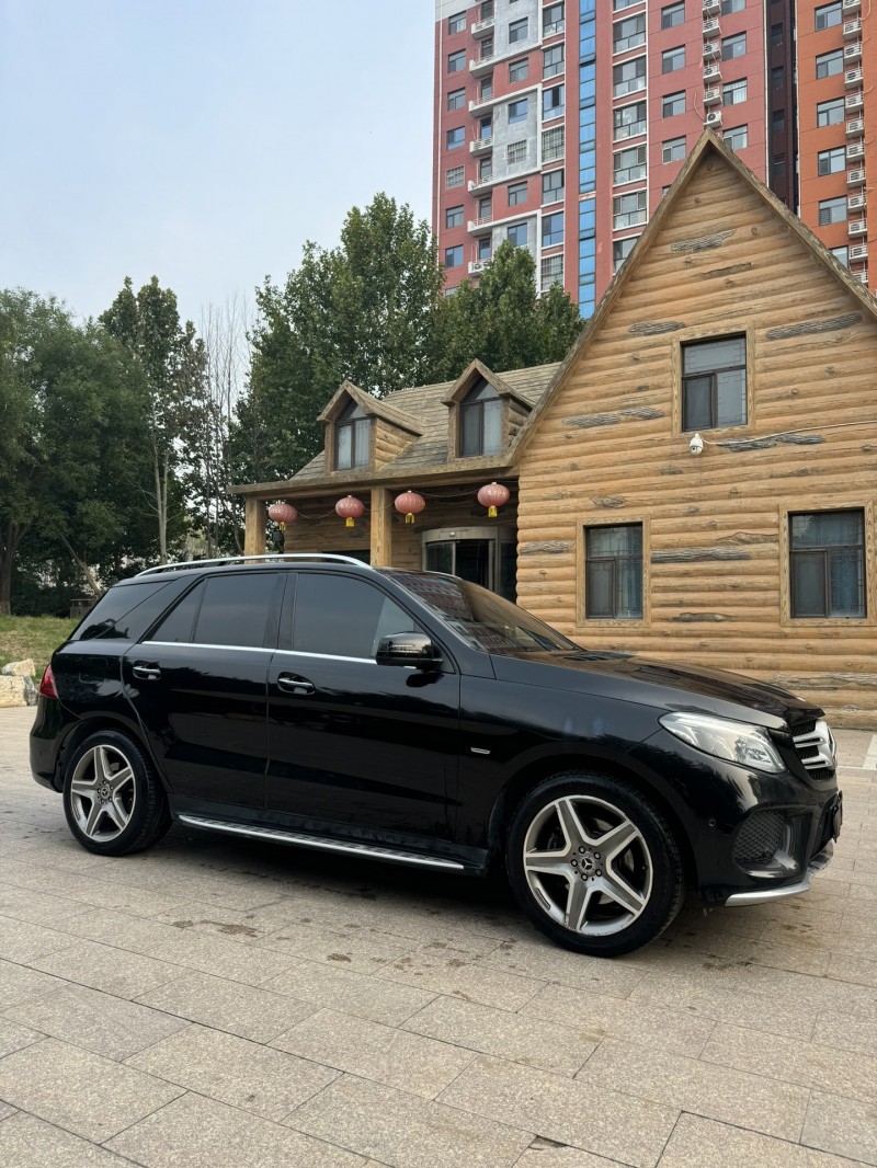 邢台19年奔驰GLE2