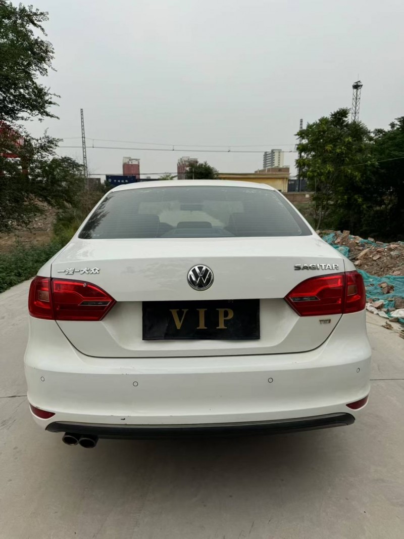 邢台14年大众速腾9