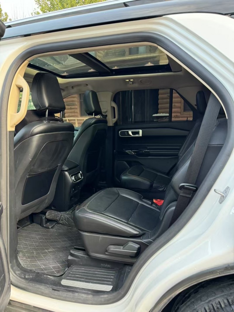 邢台20年福特探险者8