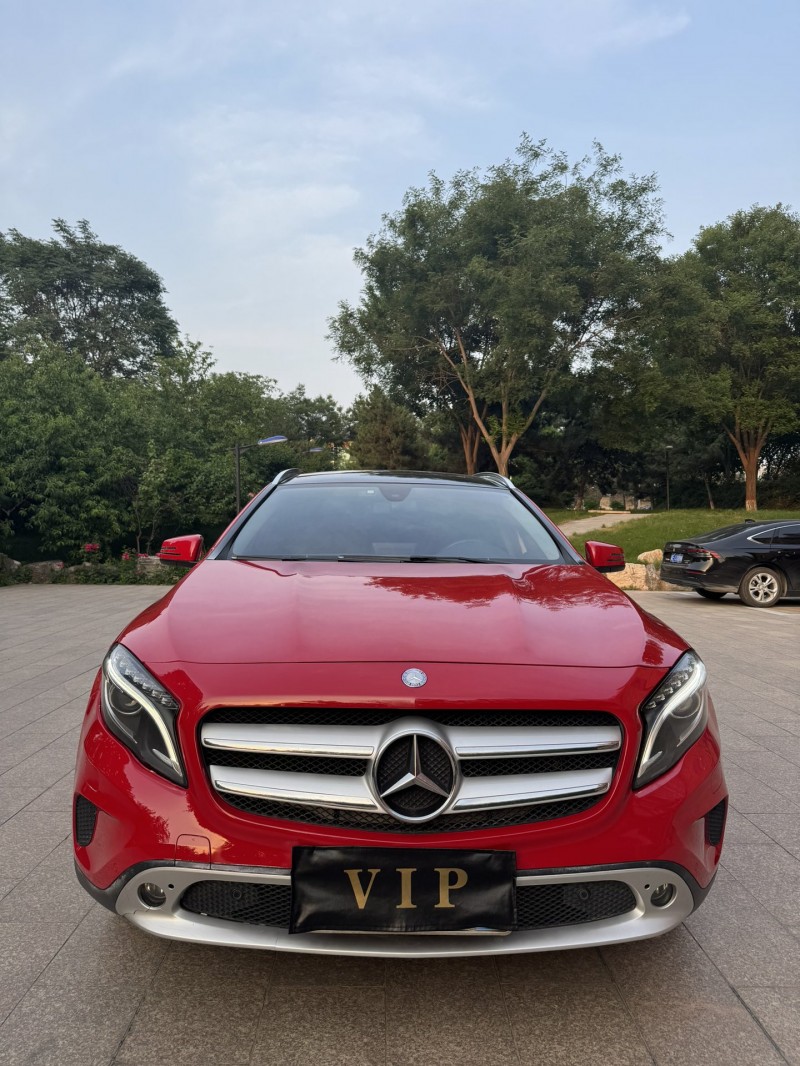 邢台17年奔驰GLA1