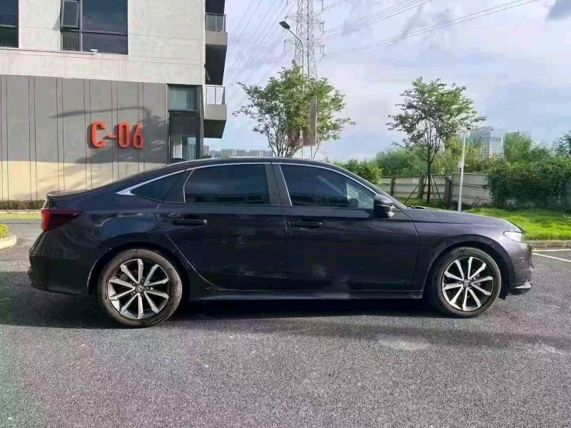 广州24年本田型格4