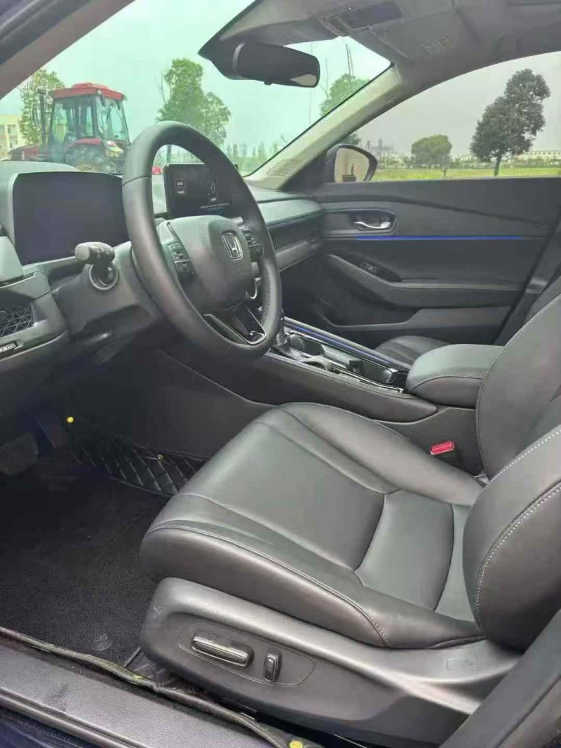 襄阳24年本田雅阁4