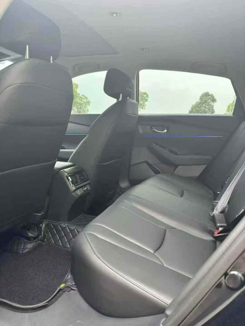 襄阳24年本田雅阁5