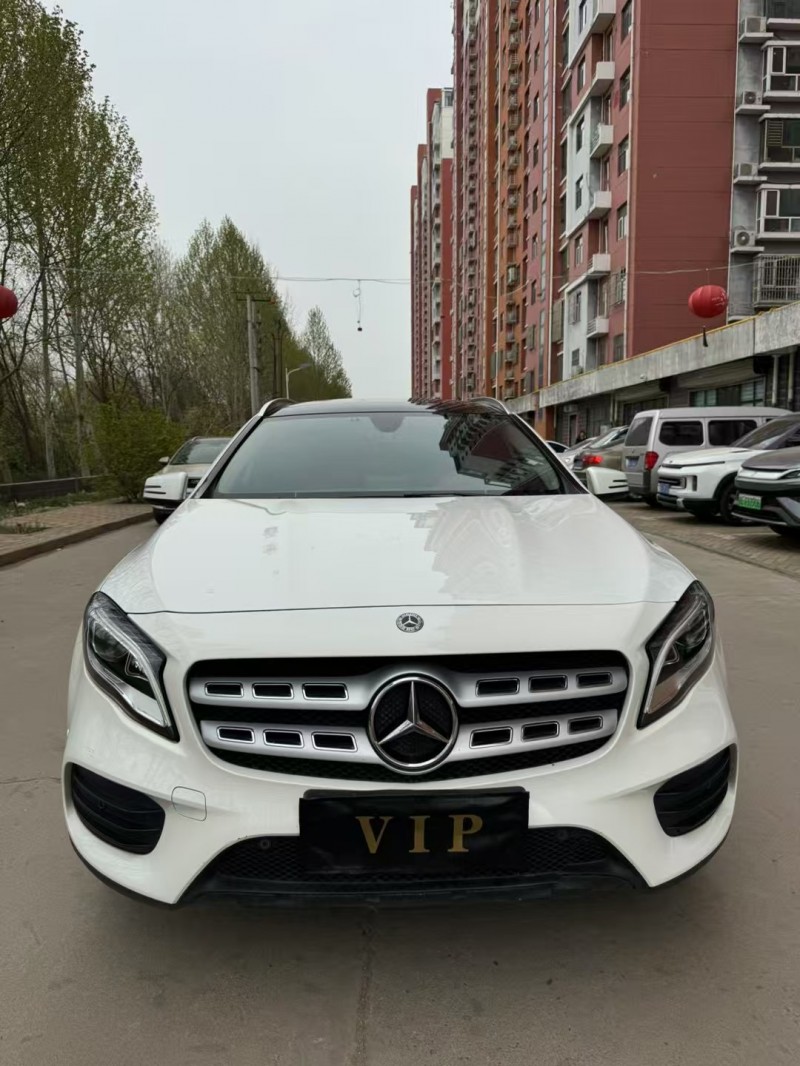 邢台19年奔驰GLA1