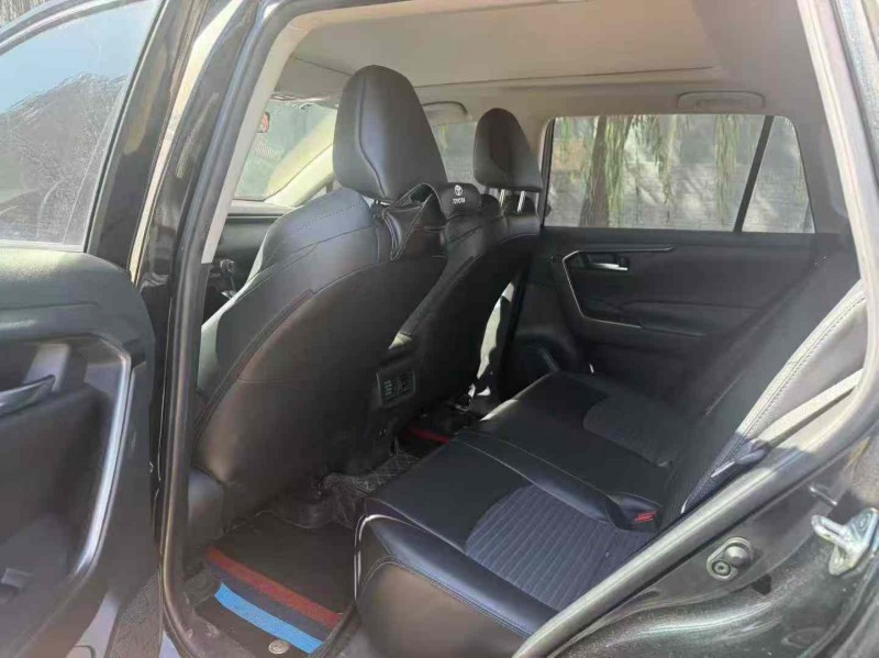 东莞20年丰田威兰达5