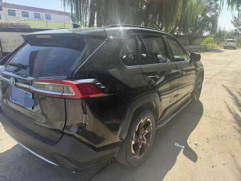 东莞20年丰田威兰达7