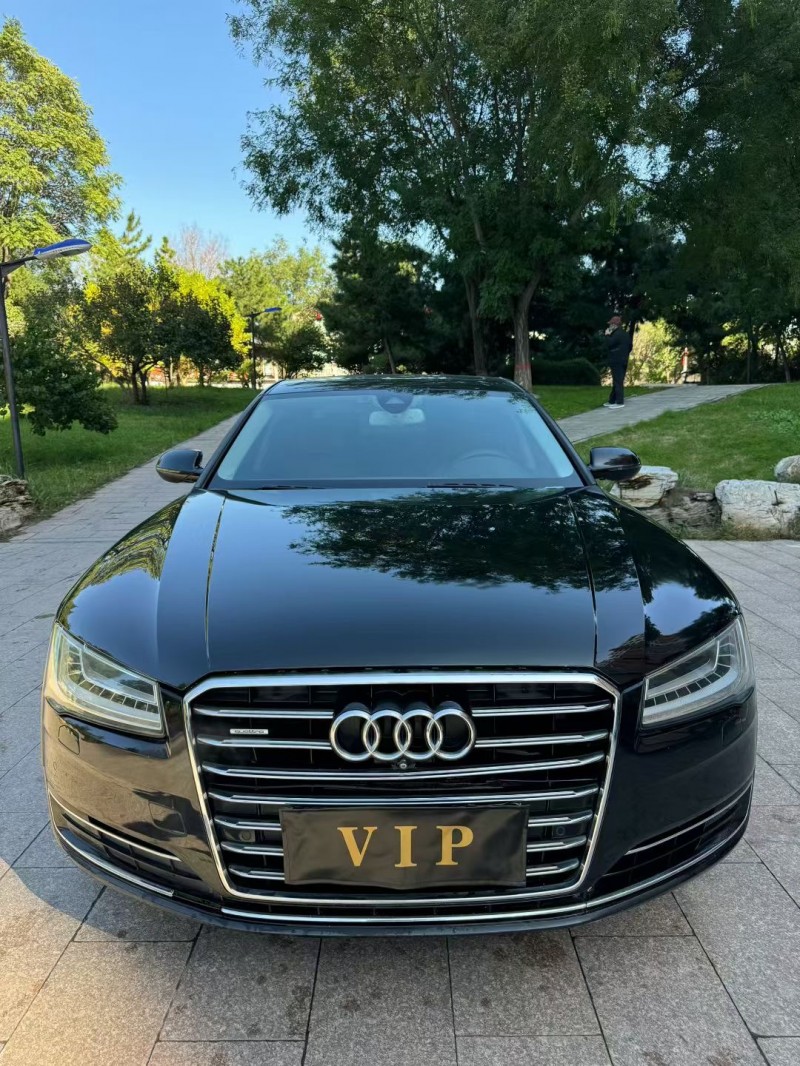 邢台16年奥迪A8L1