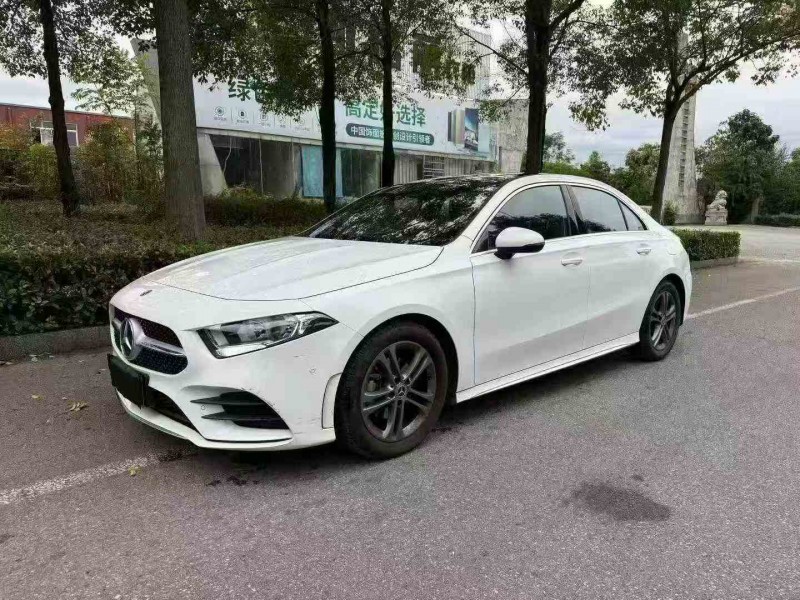 衡阳21年奔驰A2