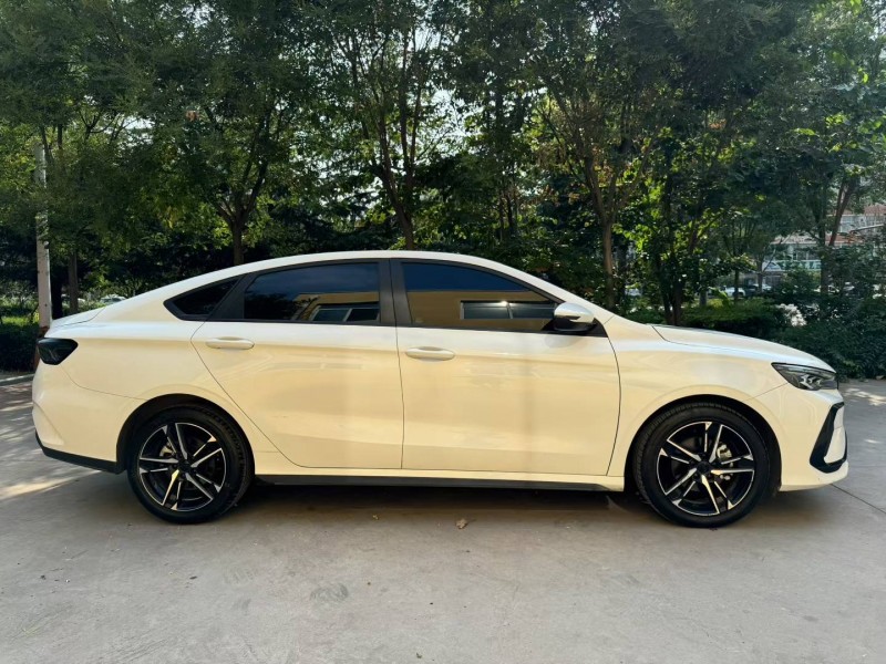 邢台23年吉利缤瑞4