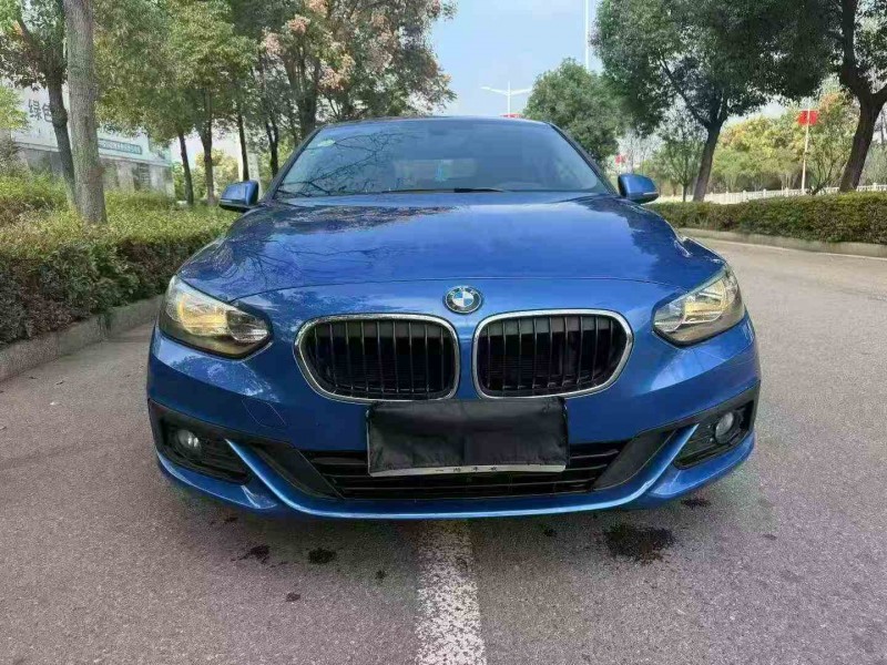 常德17年宝马1系1