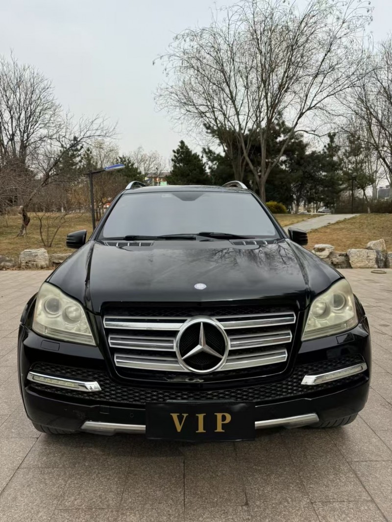 邢台12年奔驰GL1