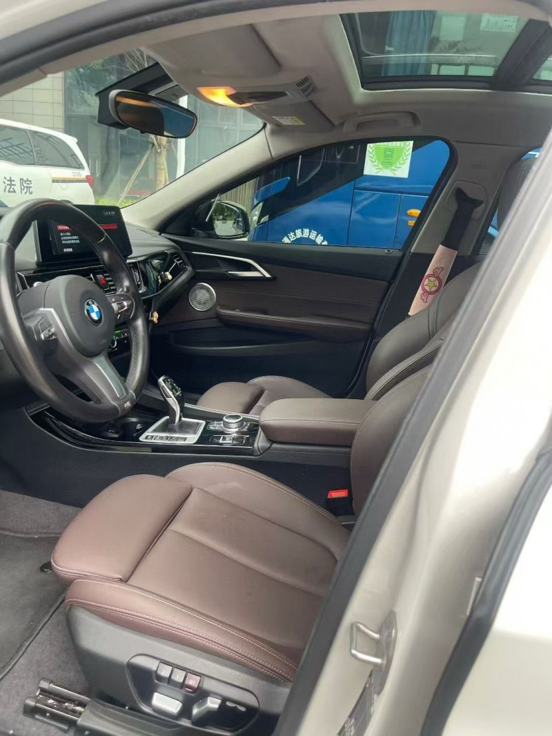 佛山22年宝马1系5