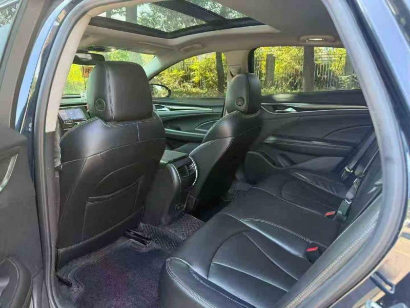 衡阳21年别克君越6