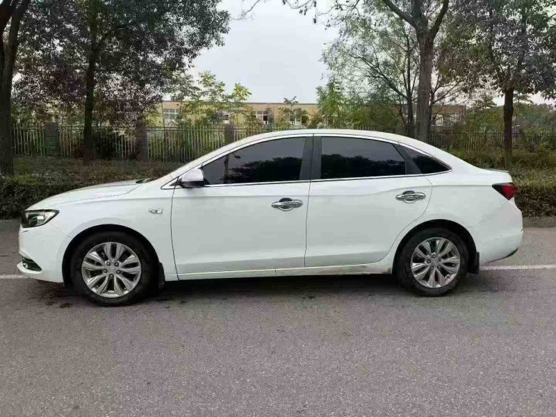 邵阳22年别克英朗7