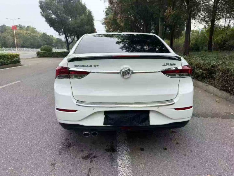 邵阳22年别克英朗9