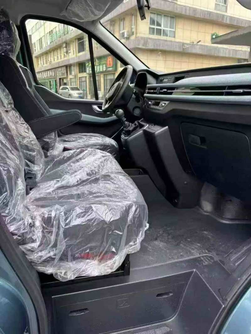 襄阳25年福田图雅诺8