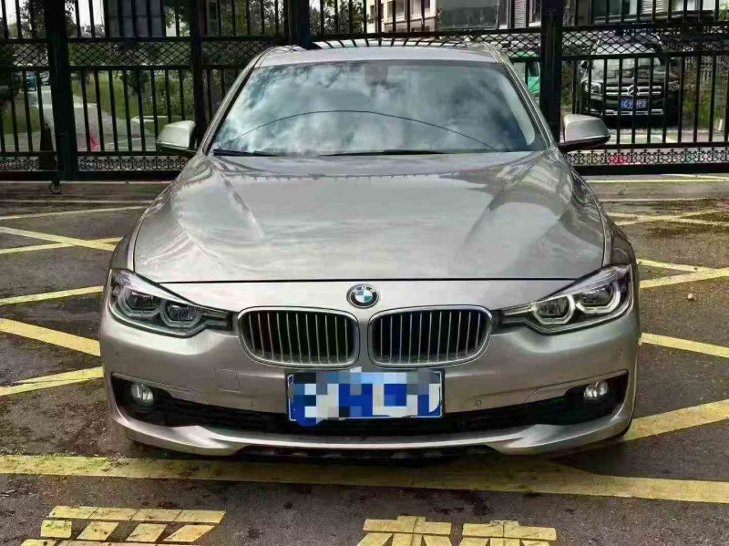 苏州19年宝马3系1