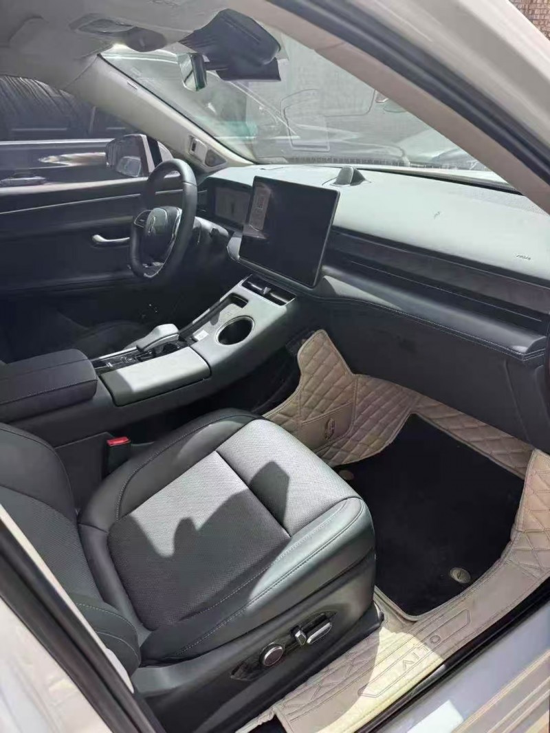 邢台23年华为智选问界4