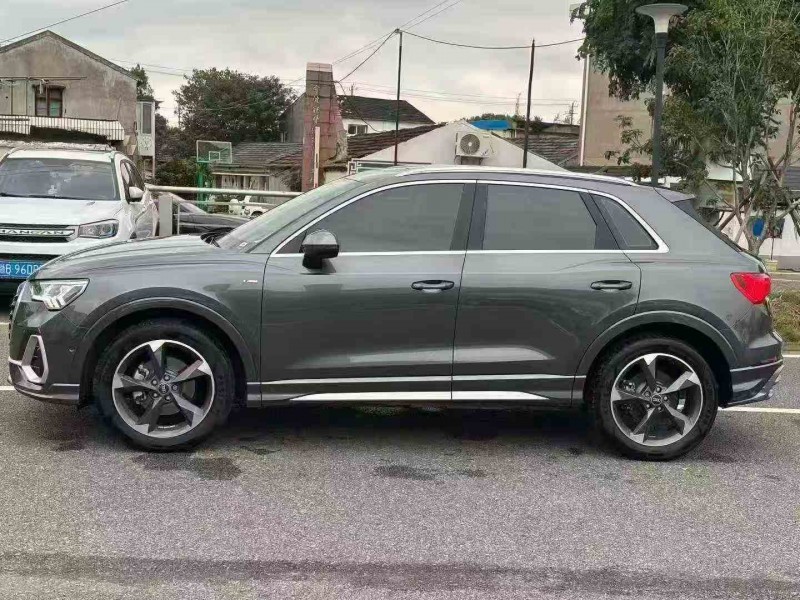 金华23年奥迪Q33