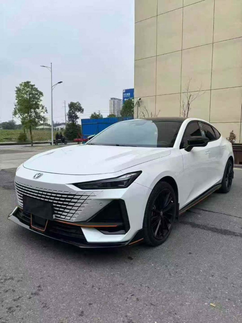 襄阳23年长安汽车UNI8