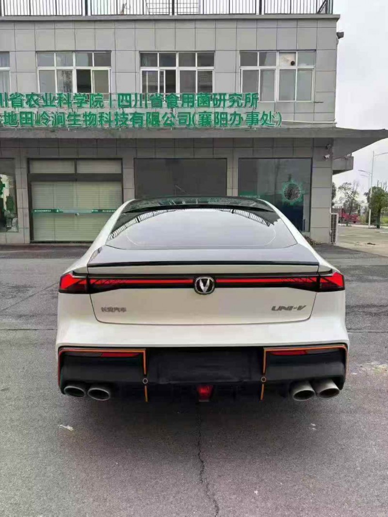 襄阳23年长安汽车UNI9