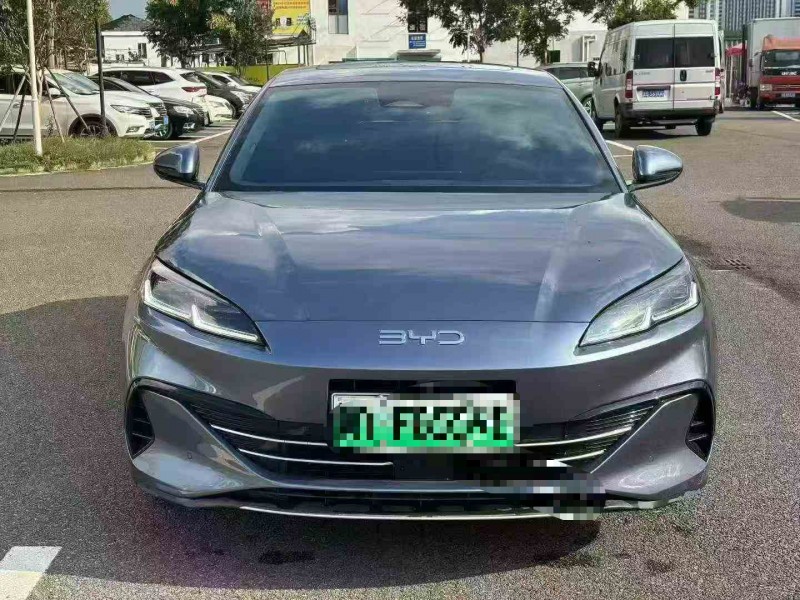 衢州25年比亚迪海豹1