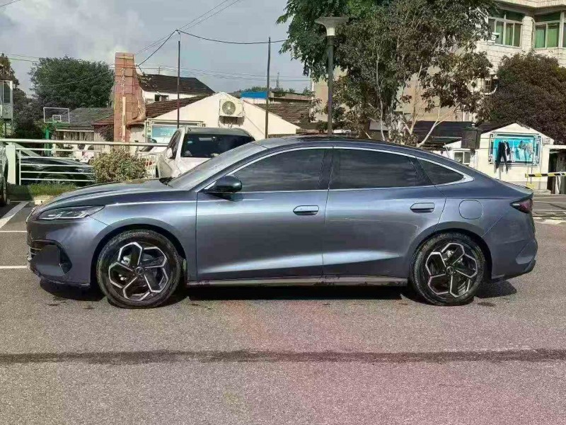 衢州25年比亚迪海豹3