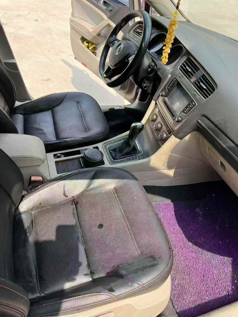 绍兴15年大众高尔夫5