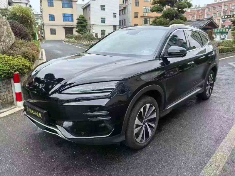 绍兴23年比亚迪宋2