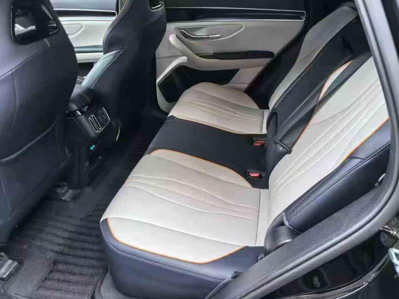 绍兴23年比亚迪宋6