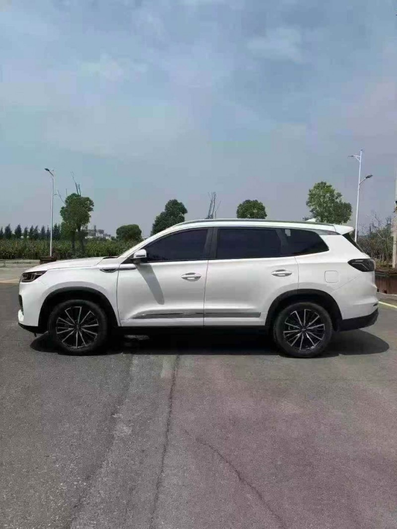 襄阳23年奇瑞瑞虎4