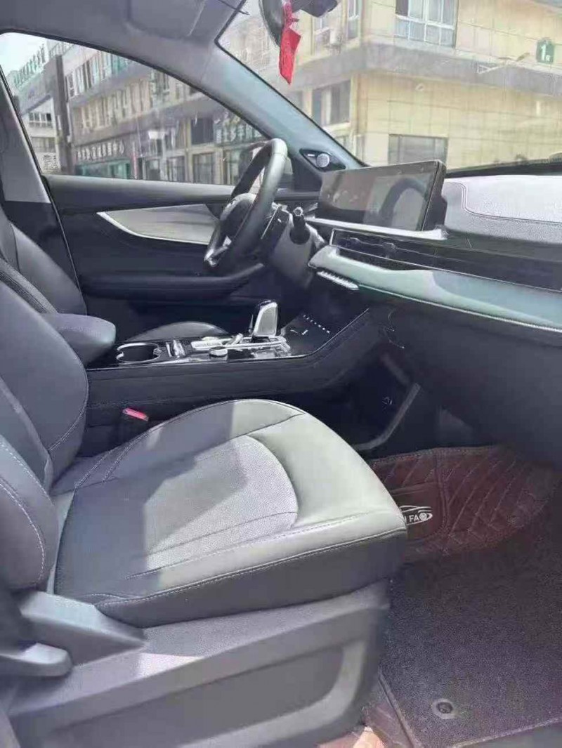 襄阳23年奇瑞瑞虎8