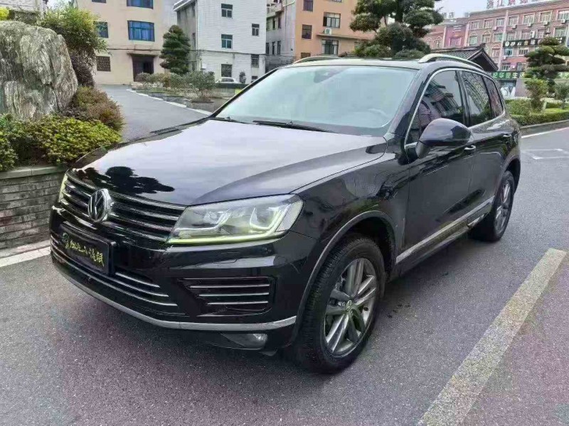 宁波16年大众途锐2