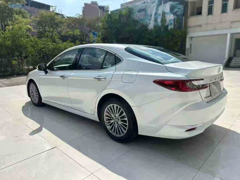 佛山25年丰田凯美瑞7