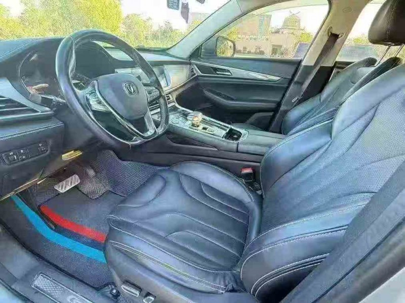 玉溪19年长安汽车CS854