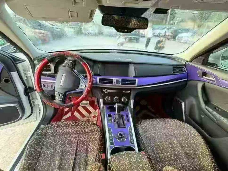 思茅18年哈弗H75